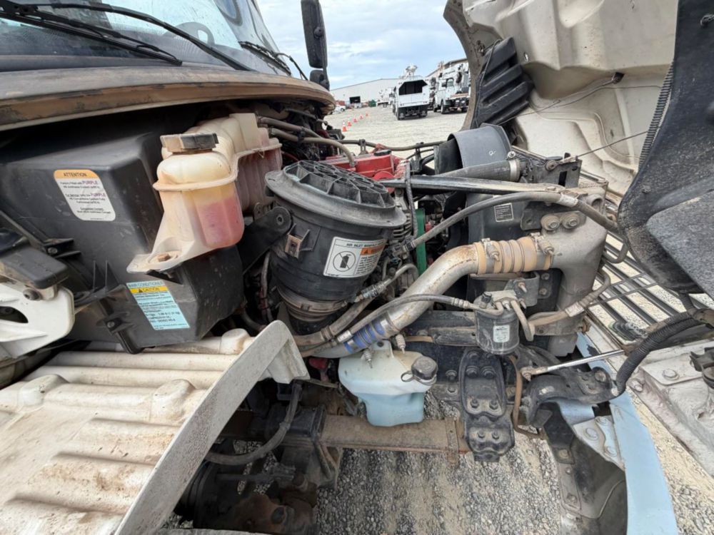 2016 Freightliner M2 4x4 Terex Commander 4047 Digger Derrick Truck