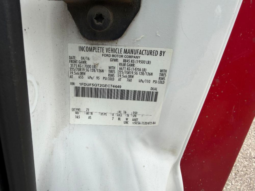 2016 Ford F-550 4x2 Southco Chipper Truck