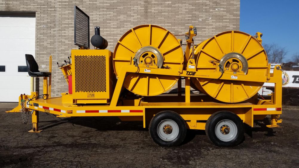 3,500 lbs 15,000 ft of 5/8" rope Four Drum Puller