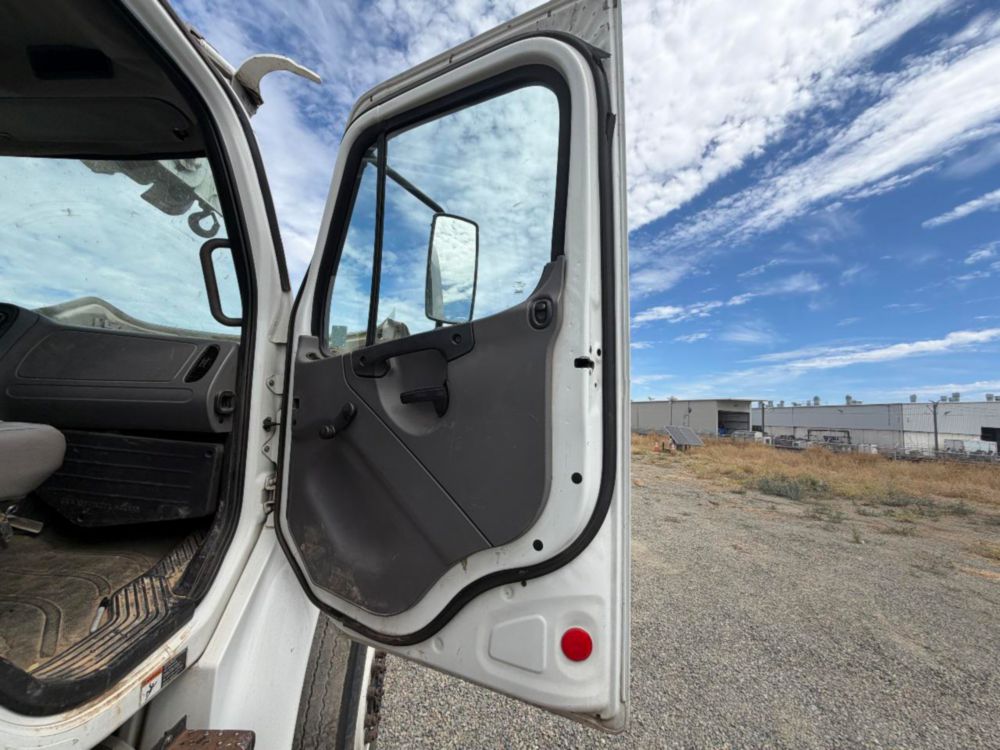 2016 Freightliner M2 4x4 Terex Commander 4047 Digger Derrick Truck