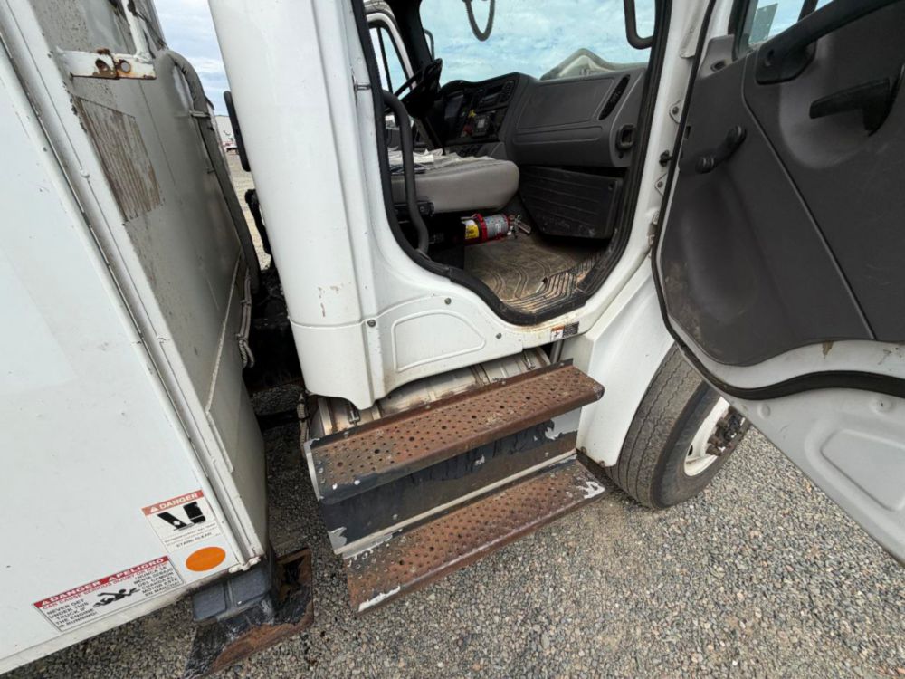 2016 Freightliner M2 4x4 Terex Commander 4047 Digger Derrick Truck