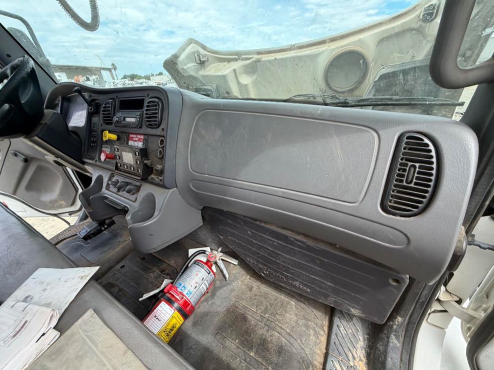 2016 Freightliner M2 4x4 Terex Commander 4047 Digger Derrick Truck