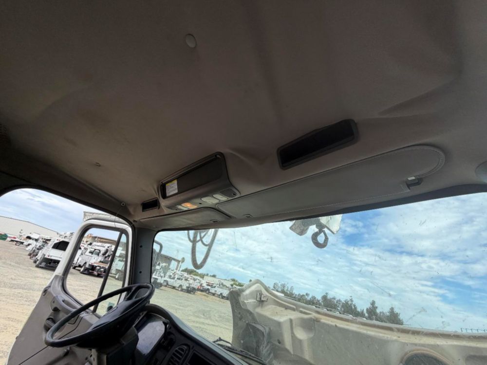 2016 Freightliner M2 4x4 Terex Commander 4047 Digger Derrick Truck