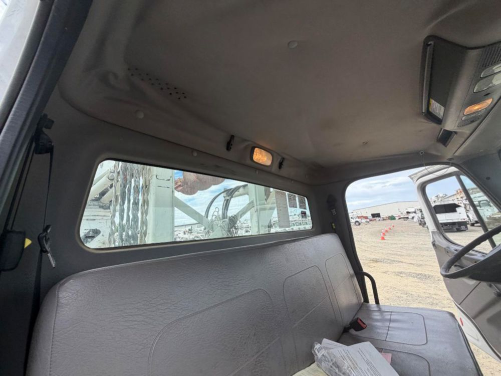 2016 Freightliner M2 4x4 Terex Commander 4047 Digger Derrick Truck