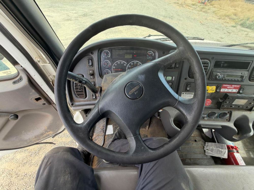 2016 Freightliner M2 4x4 Terex Commander 4047 Digger Derrick Truck