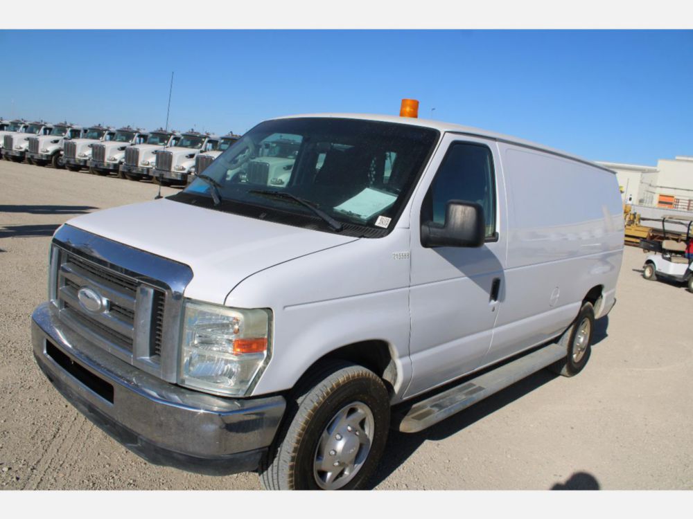 2014 Ford E-250 Cargo Van