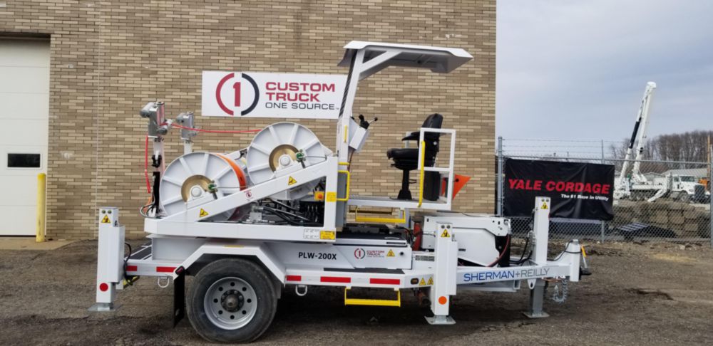 2,000 lbs 6,000 ft of 7/16" rope Four Drum Puller
