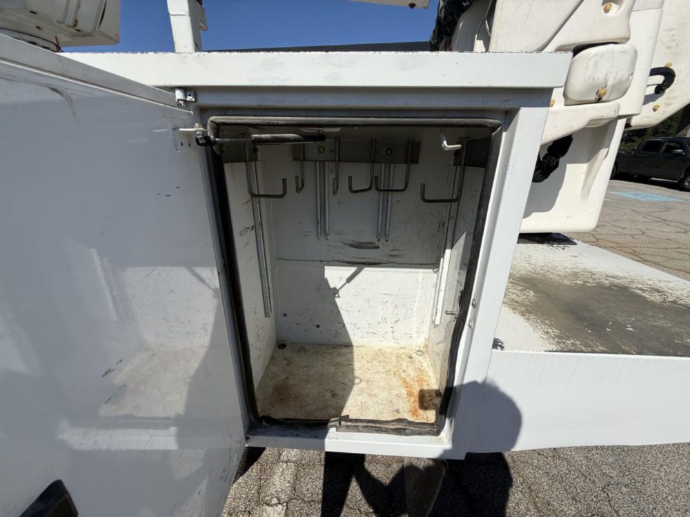 2020 Ford F-550 AT40G Bucket Truck