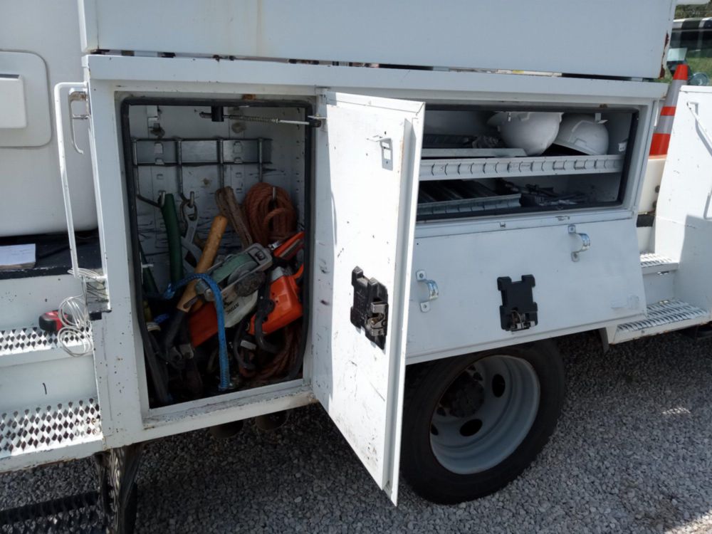 2018 Single Altec AT4LM Bucket Truck
