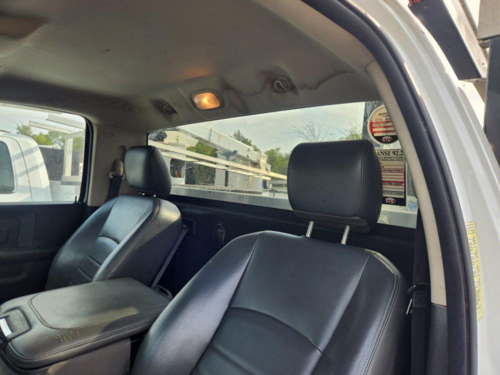 2017 Dodge Ram 5500 4x4 Versalift SST-40EIH-01 Bucket Truck