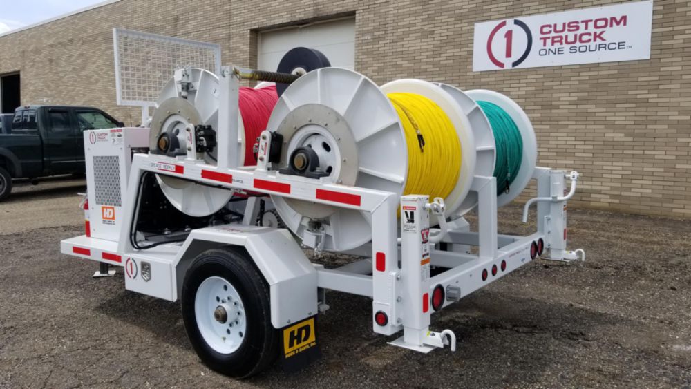 2,000 lbs 10,600 ft of 7/16" rope Four Drum Puller