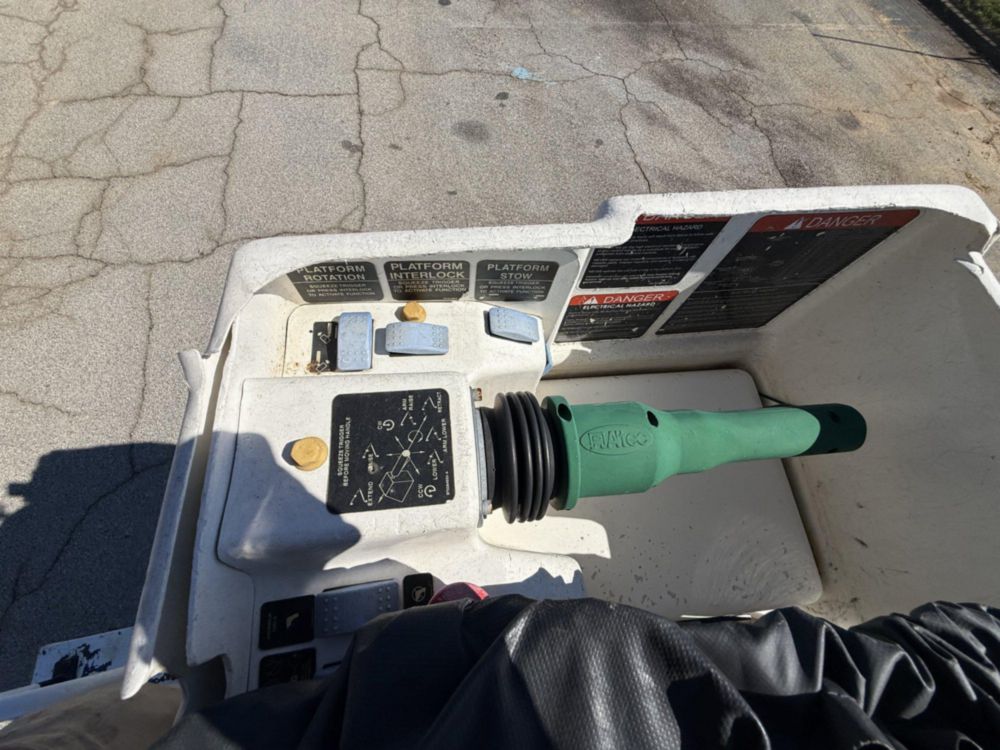 2020 Ford F-550 AT40G Bucket Truck