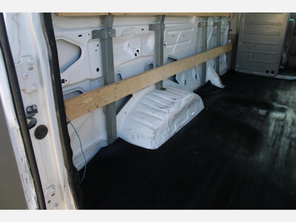 2014 Ford E-250 Cargo Van