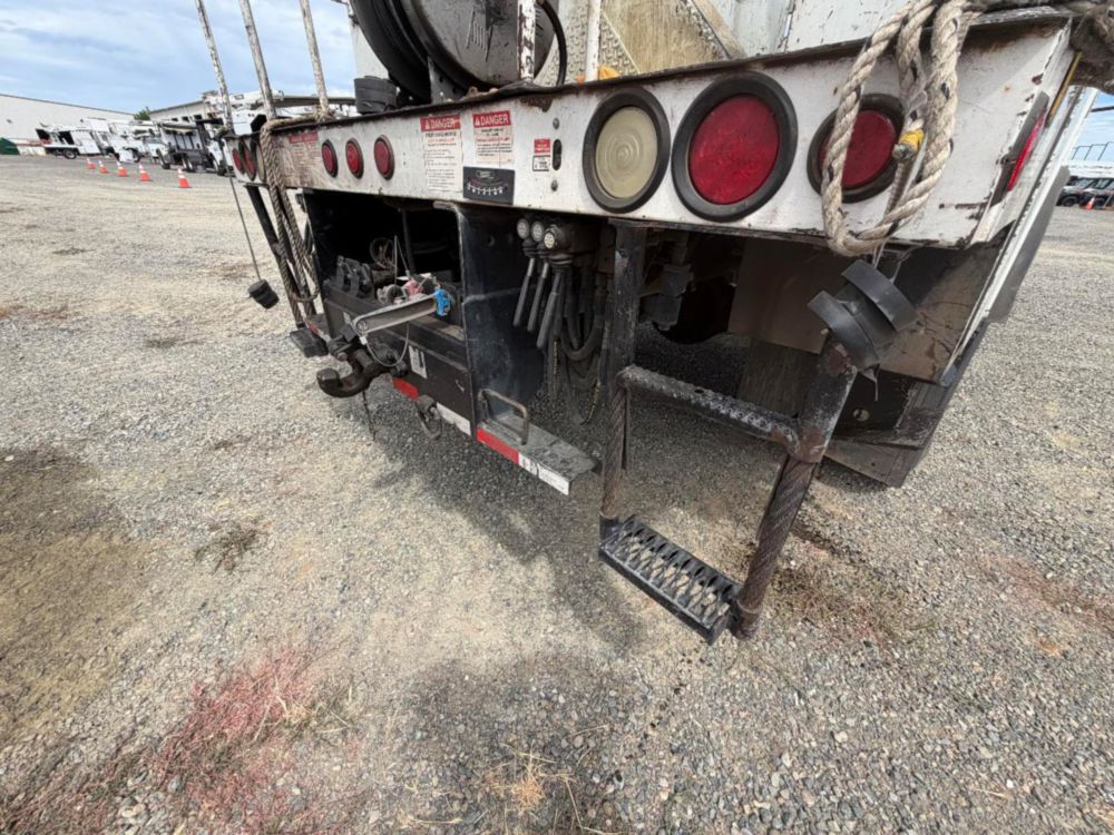 2016 Freightliner M2 4x4 Terex Commander 4047 Digger Derrick Truck