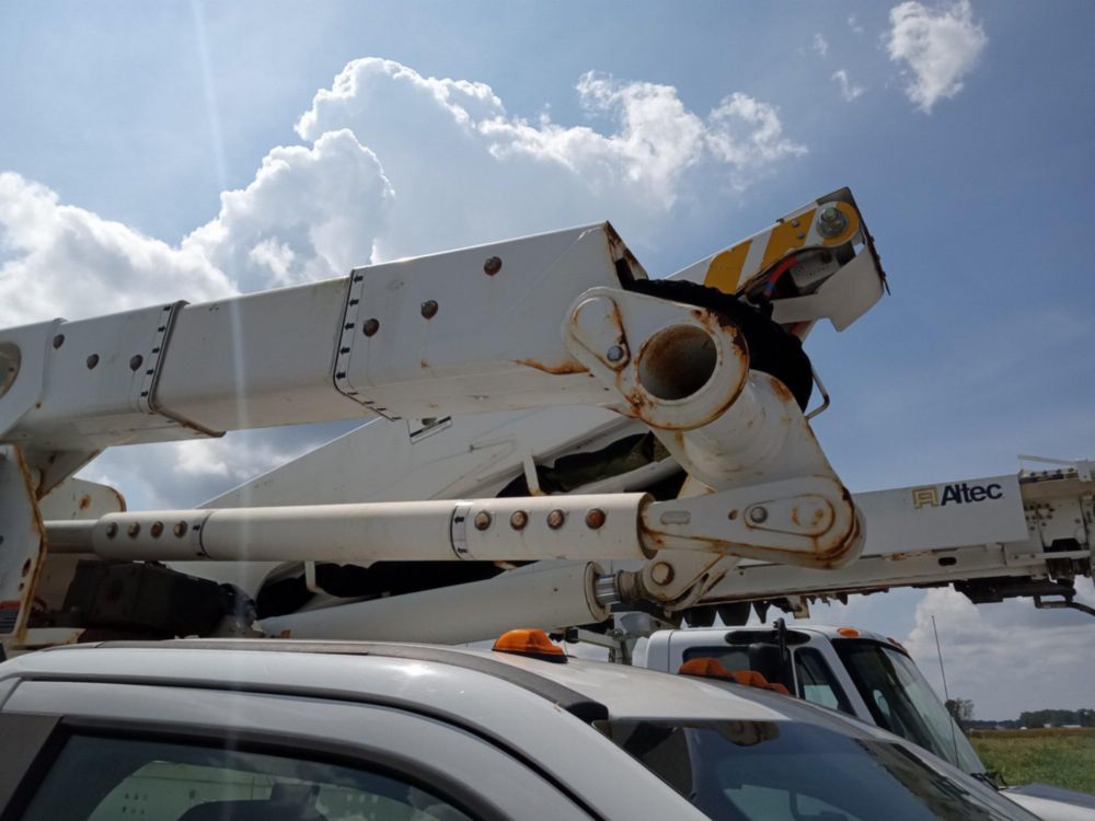 2018 Single Altec AT4LM Bucket Truck