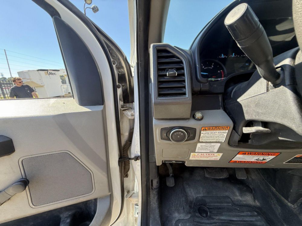 2020 Ford F-550 AT40G Bucket Truck
