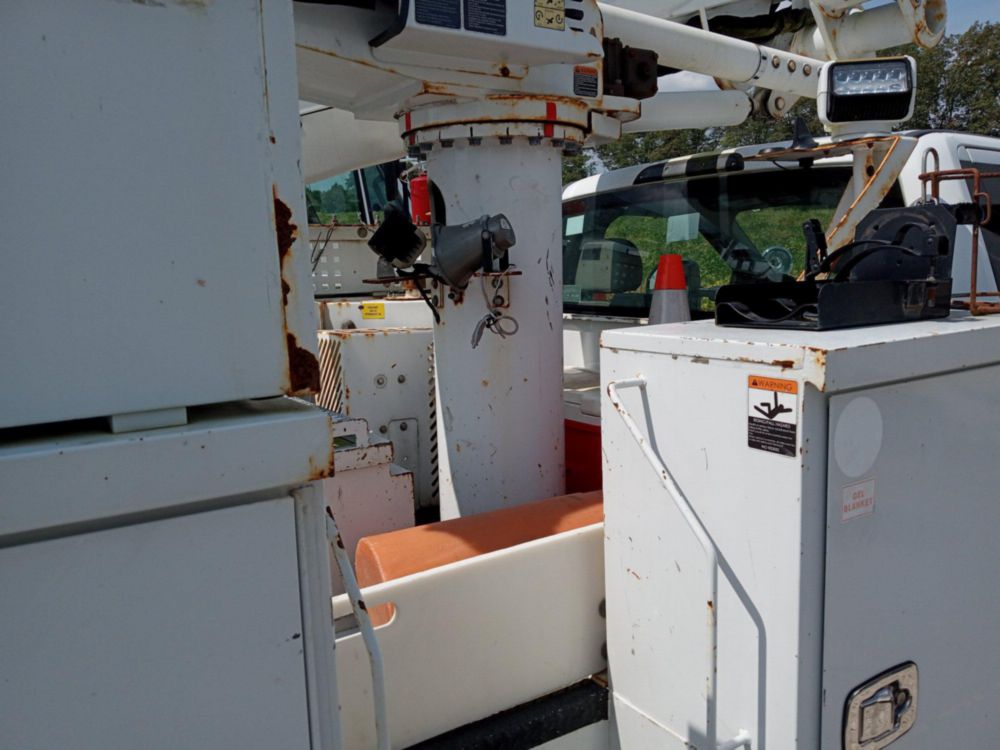 2018 Single Altec AT4LM Bucket Truck