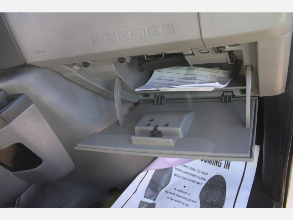 2014 Ford E-250 Cargo Van