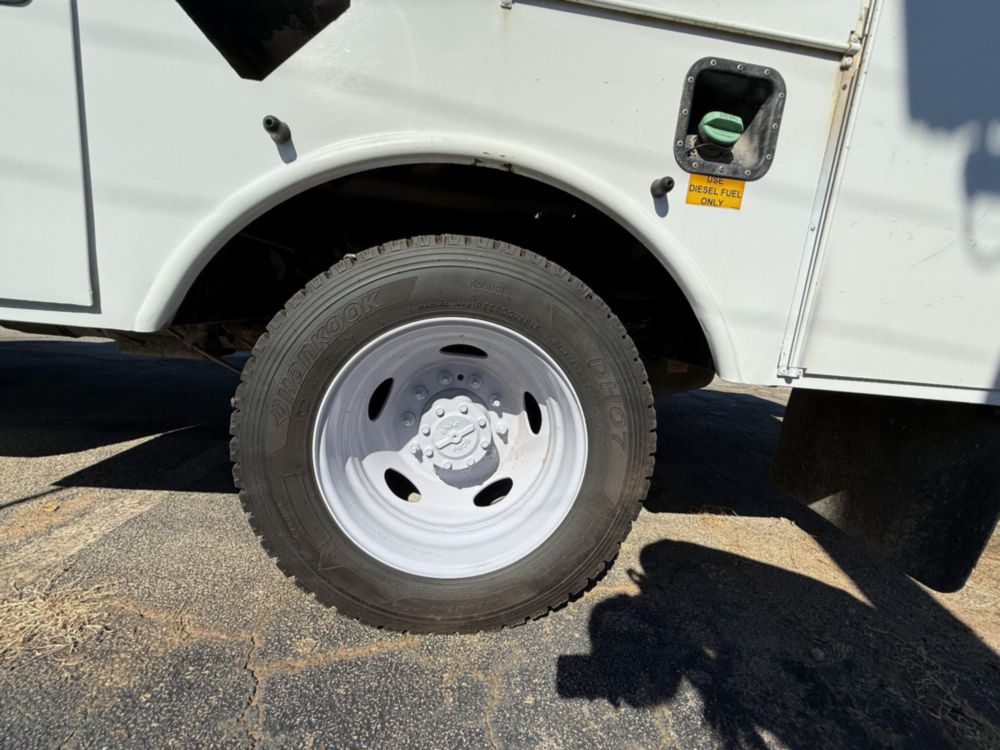 2020 Ford F-550 AT40G Bucket Truck