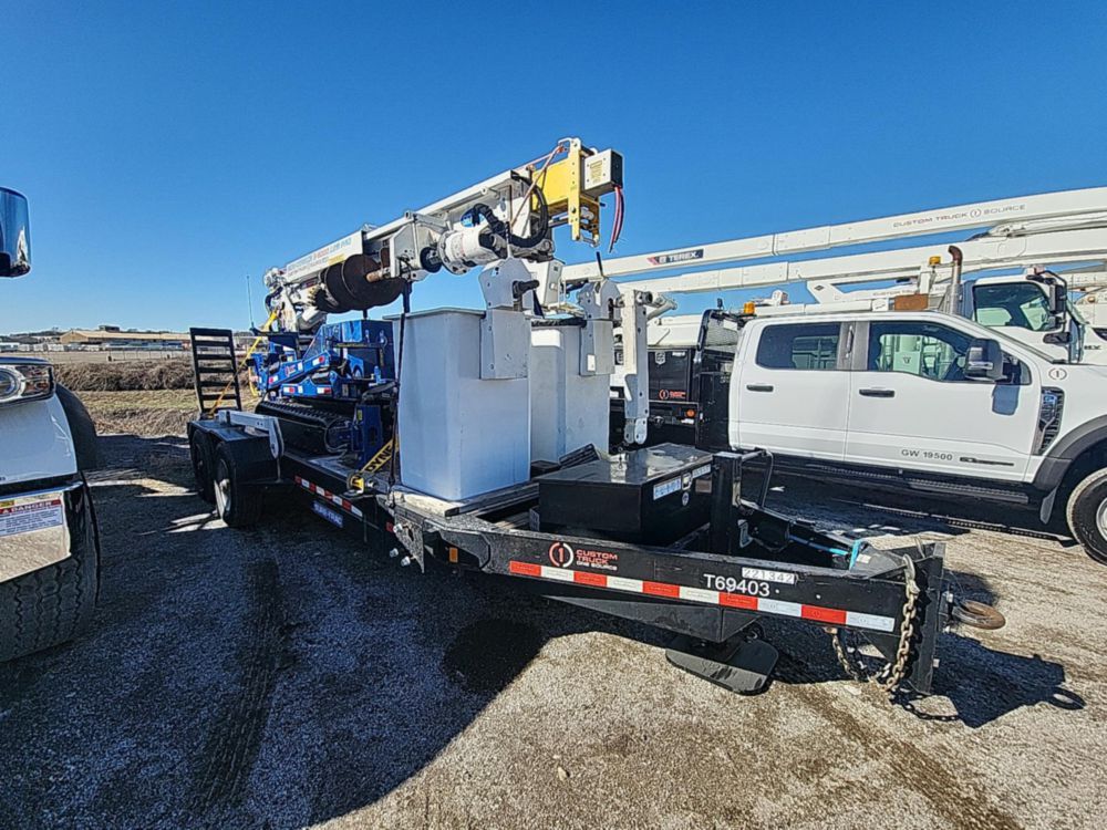 2019 Skylift 2573-MDS6000-LP Backyard Mini Digger