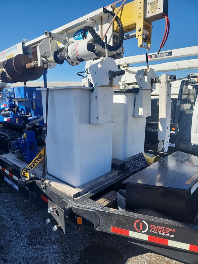 2019 Skylift 2573-MDS6000-LP Backyard Mini Digger