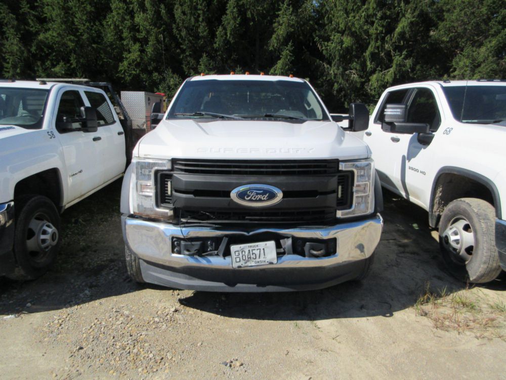 2019 Ford F-550 Diesel 4x4 Crew Cab Flatbed Truck