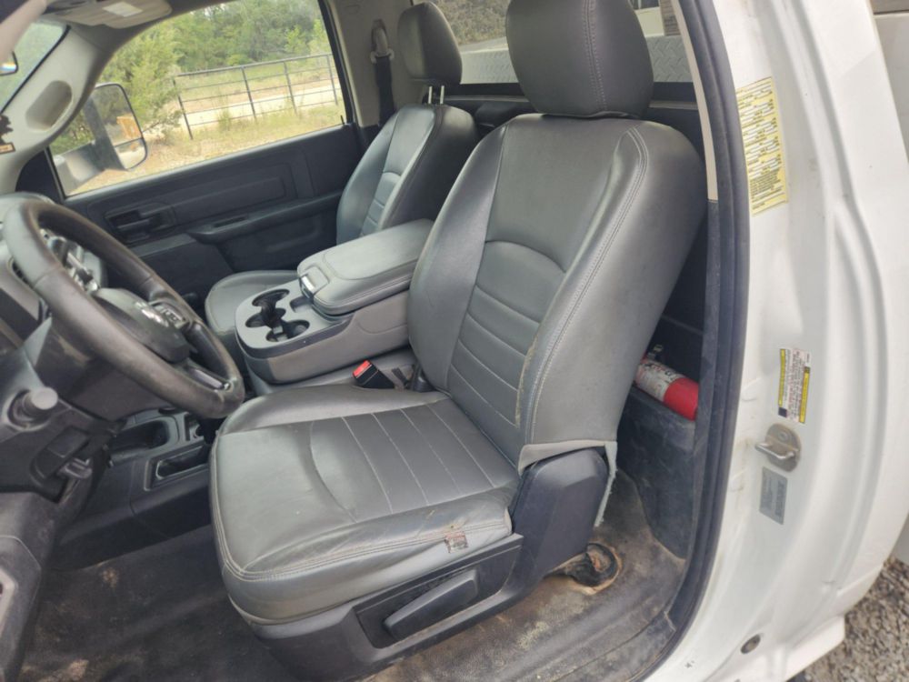 2017 Dodge Ram 5500 4x4 Versalift SST-40EIH-01 Bucket Truck