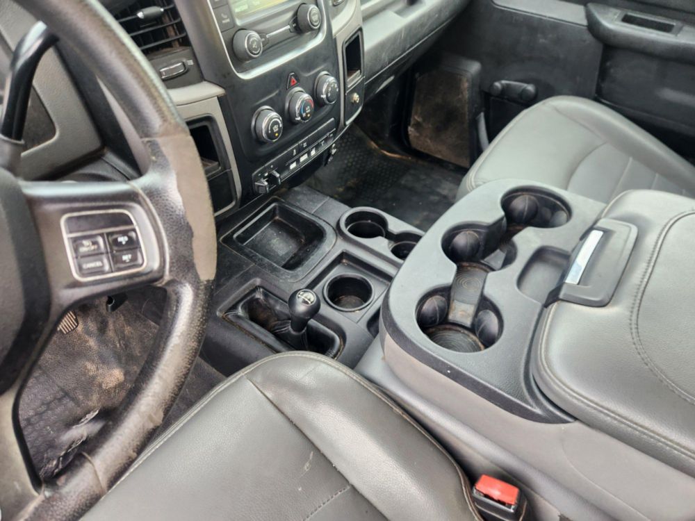 2017 Dodge Ram 5500 4x4 Versalift SST-40EIH-01 Bucket Truck