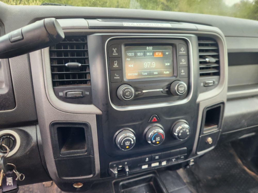 2017 Dodge Ram 5500 4x4 Versalift SST-40EIH-01 Bucket Truck