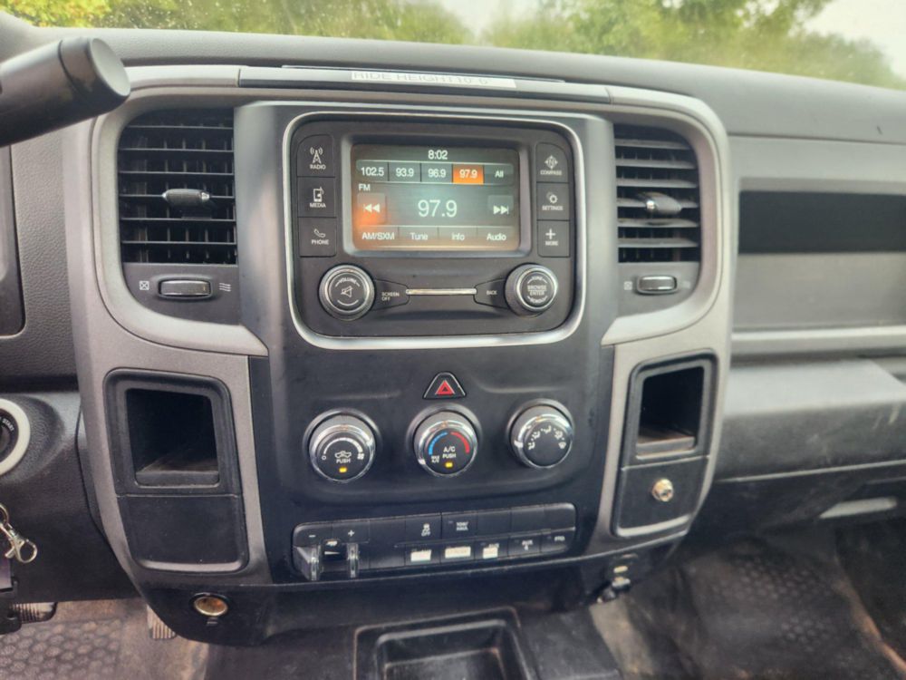 2017 Dodge Ram 5500 4x4 Versalift SST-40EIH-01 Bucket Truck