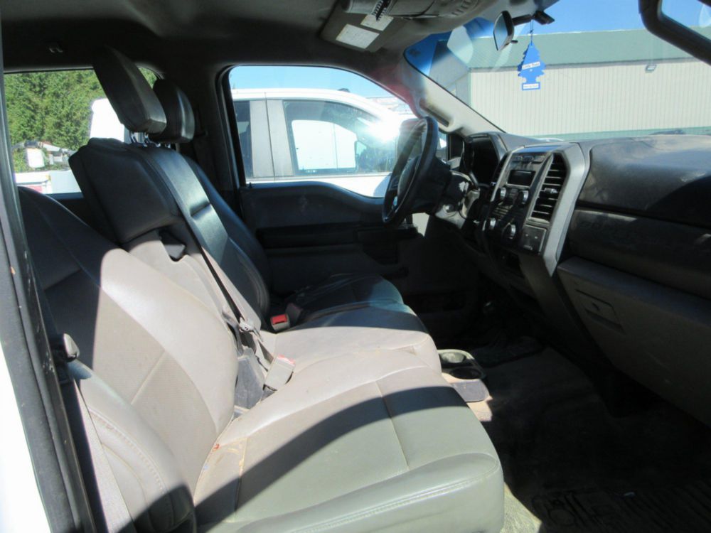 2019 Ford F-550 Diesel 4x4 Crew Cab Flatbed Truck