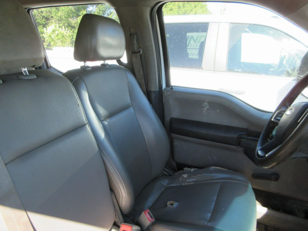 2019 Ford F-550 Diesel 4x4 Crew Cab Flatbed Truck