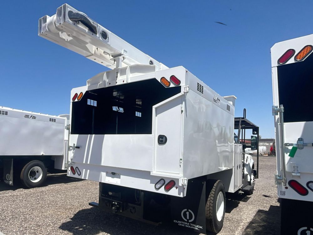 2026 Ford F750 4x2 Terex Utilities XT PRO 56-BOC-F-PC Bucket Truck