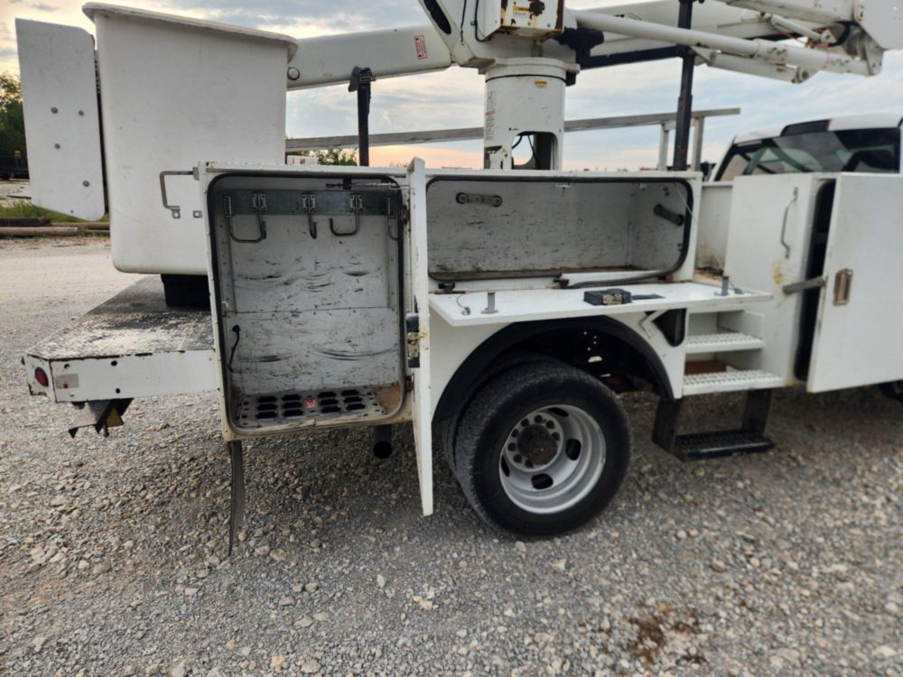 2017 Dodge Ram 5500 4x4 Versalift SST-40EIH-01 Bucket Truck