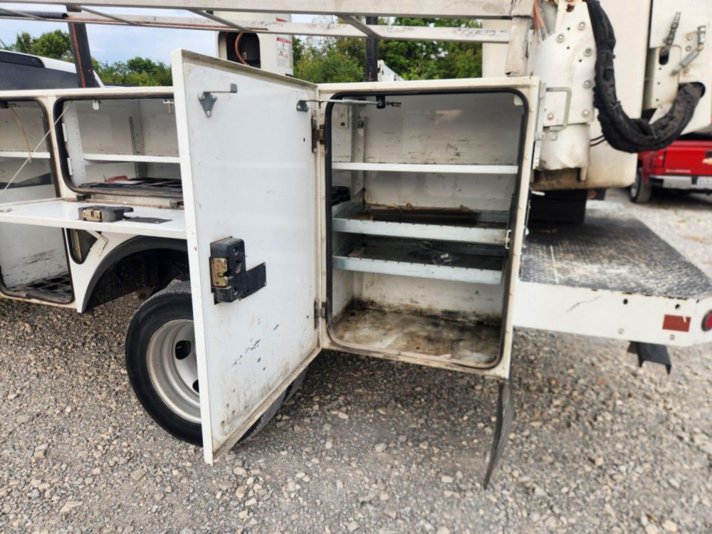 2017 Dodge Ram 5500 4x4 Versalift SST-40EIH-01 Bucket Truck