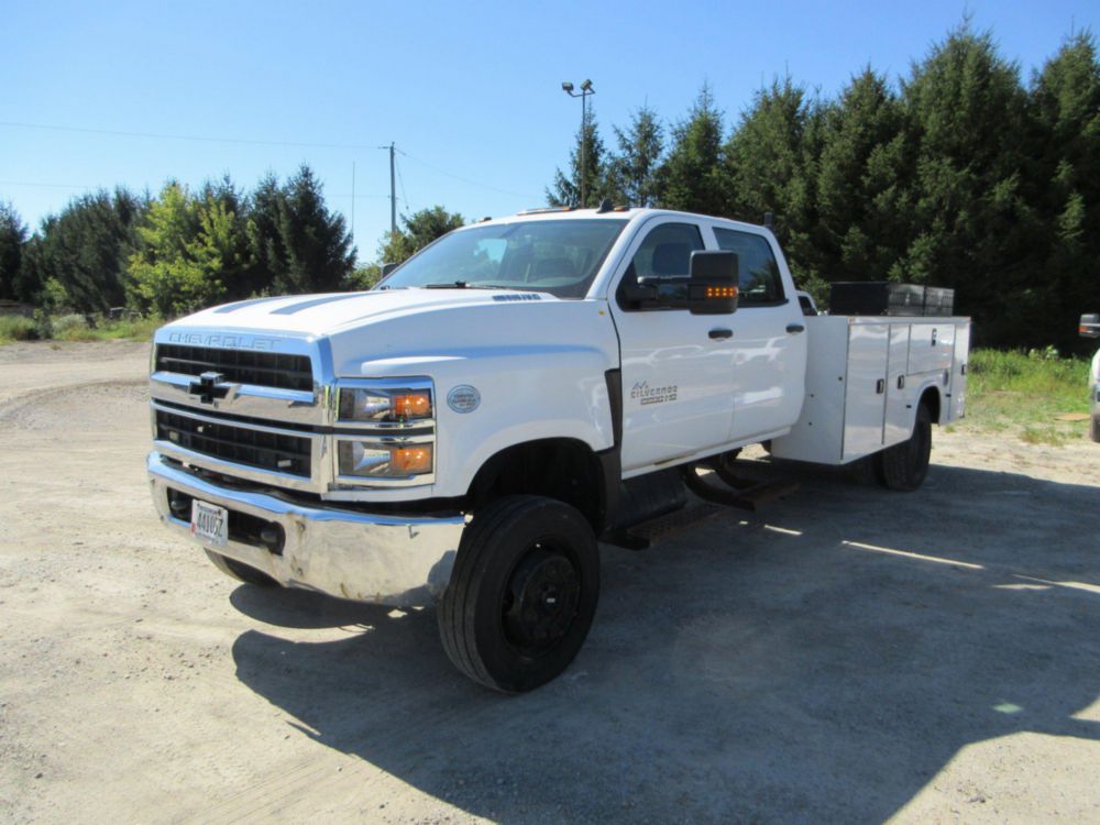 2020 Chevrolet 5500 4x4 Crew Cab Service Truck