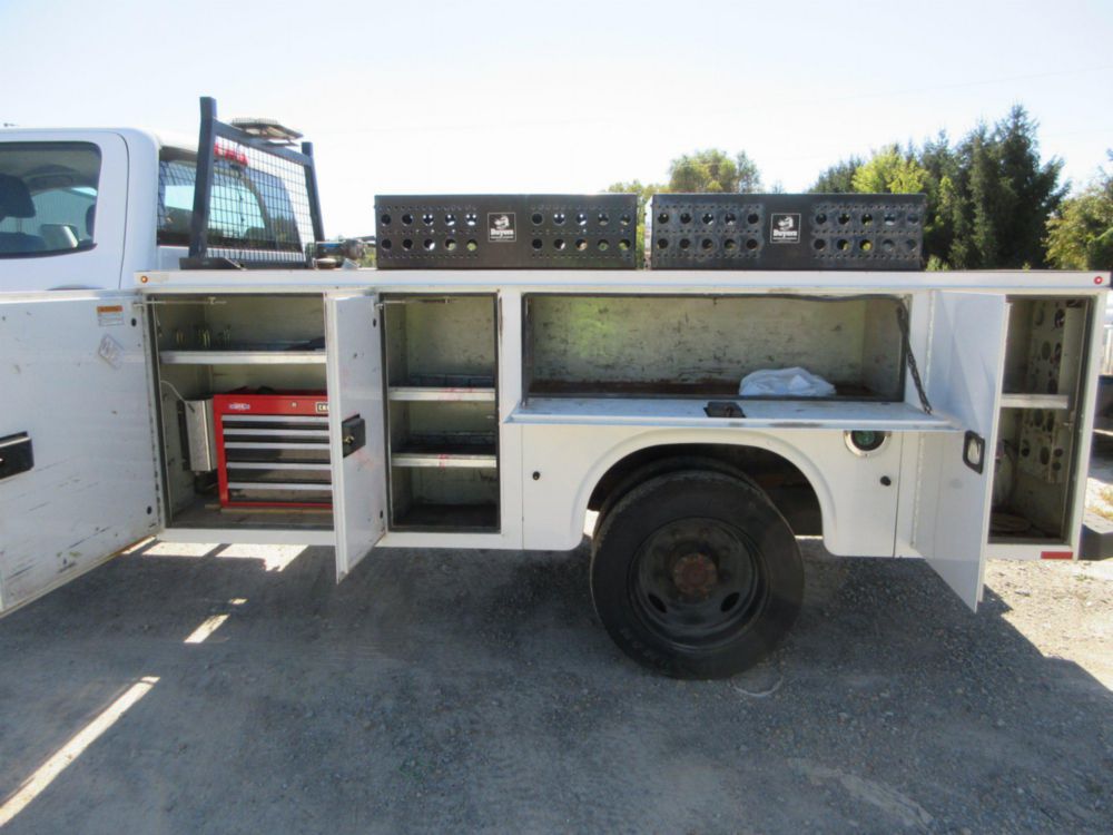 2020 Chevrolet 5500 4x4 Crew Cab Service Truck