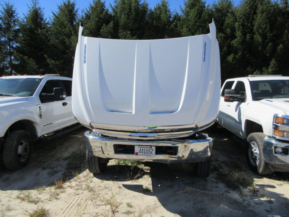 2020 Chevrolet 5500 4x4 Crew Cab Service Truck