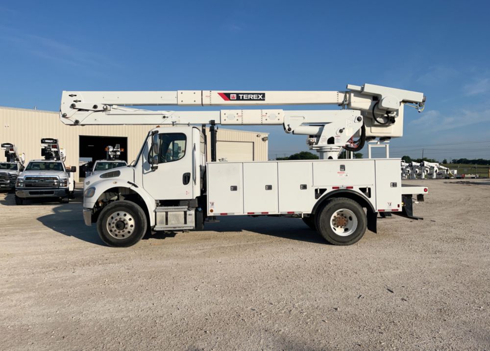 2018 Freightliner M2106 4x2 Terex TC55 Bucket Truck