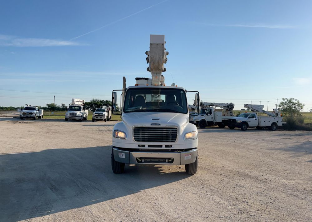 2018 Freightliner M2106 4x2 Terex TC55 Bucket Truck