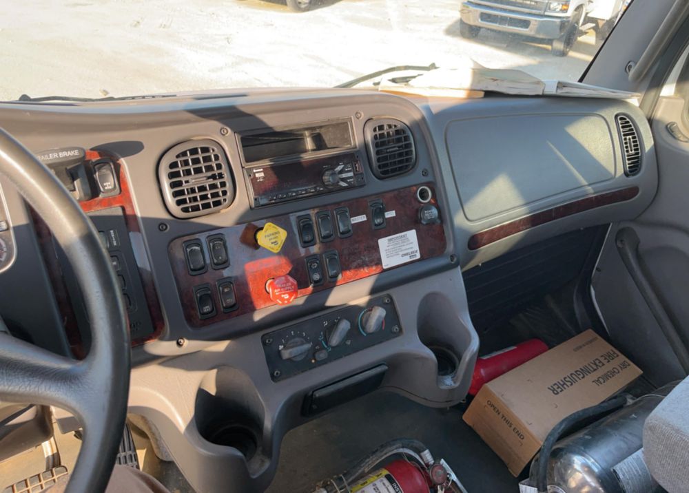 2018 Freightliner M2106 4x2 Terex TC55 Bucket Truck