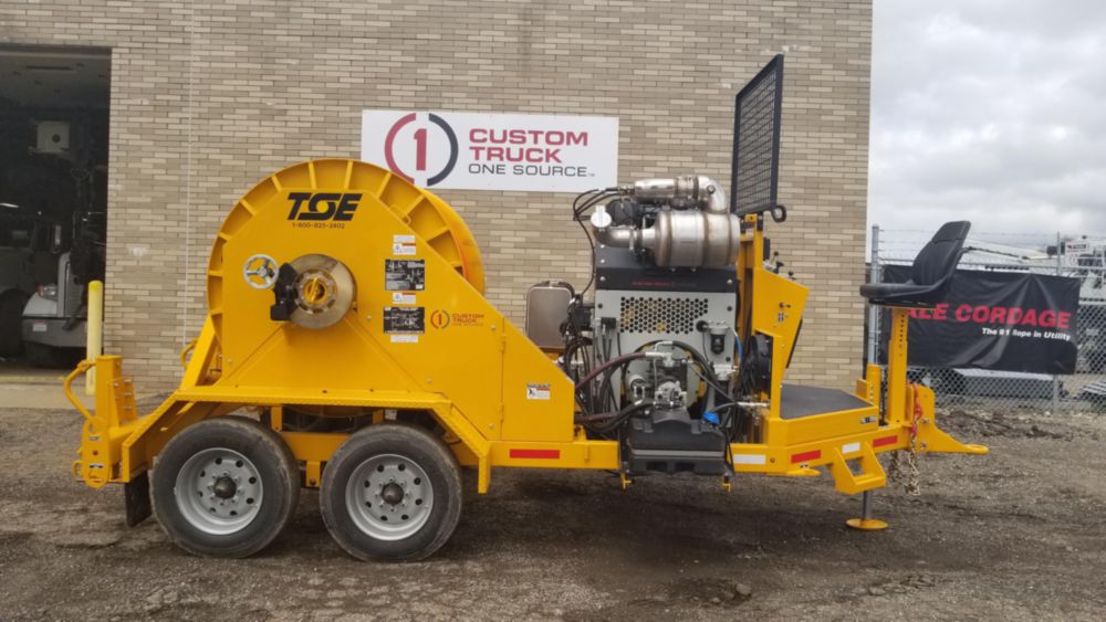 6,000 lbs 15,000 ft of 3/4 in rope Single Drum Puller