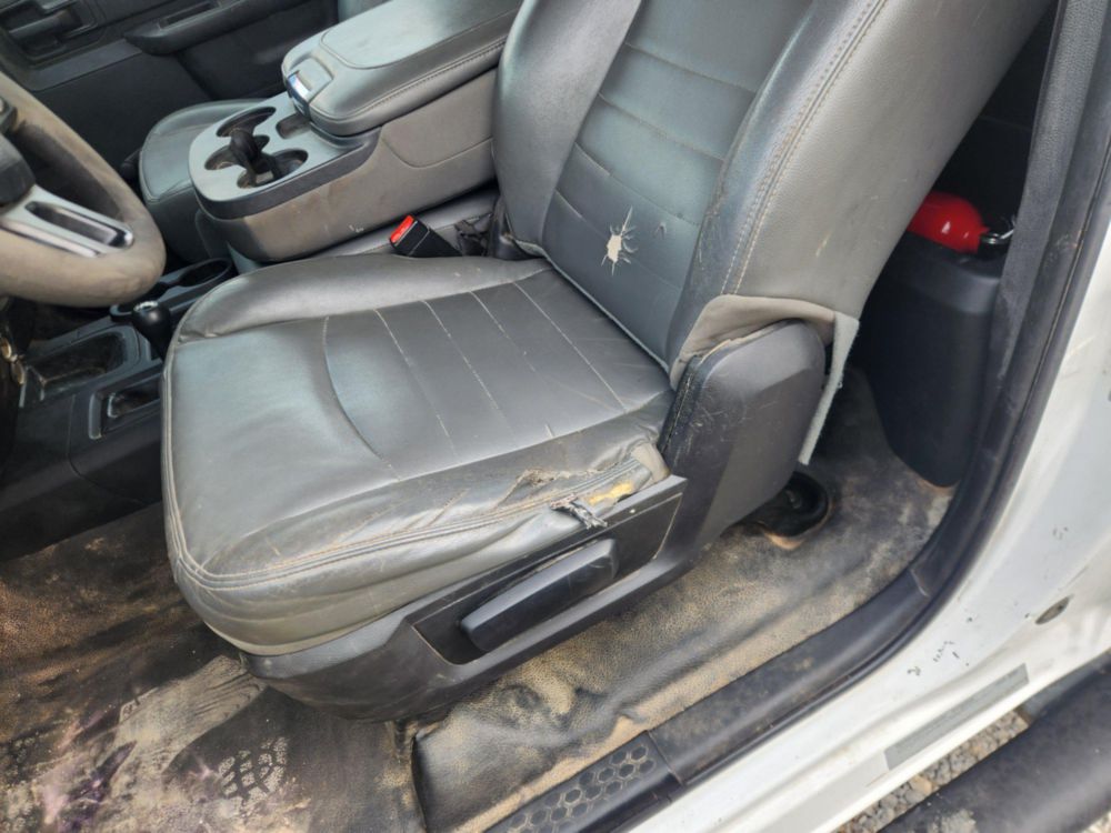 2017 Dodge Ram 5500 Versalift SST-40EIH-01 Bucket Truck