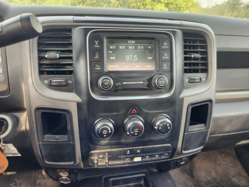 2017 Dodge Ram 5500 Versalift SST-40EIH-01 Bucket Truck