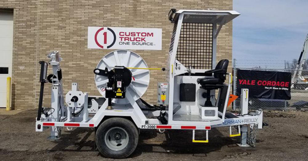 3,000 lbs 7,500 ft of 5/8 in rope Single Drum Puller