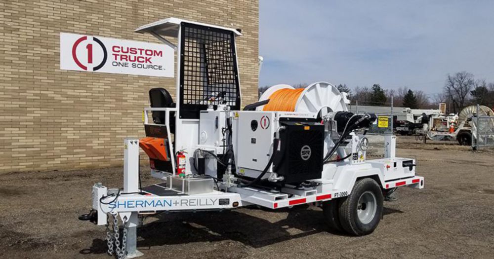3,000 lbs 7,500 ft of 5/8 in rope Single Drum Puller