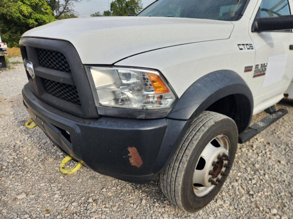 2017 Dodge Ram 5500 Versalift SST-40EIH-01 Bucket Truck