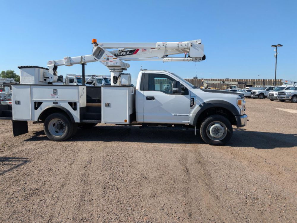 2020 Ford F-550 4x4 Terex LT-40 Bucket Truck