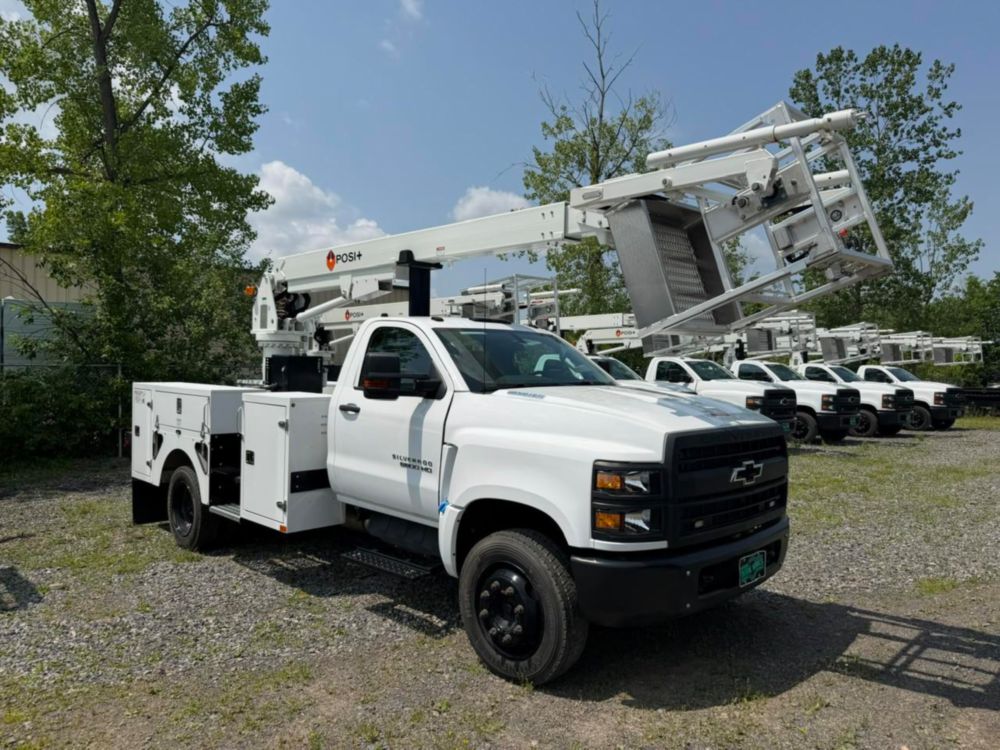 New 2022 Chevrolet 5500 4x2 Posi+ 700-40 Cable Placer Truck