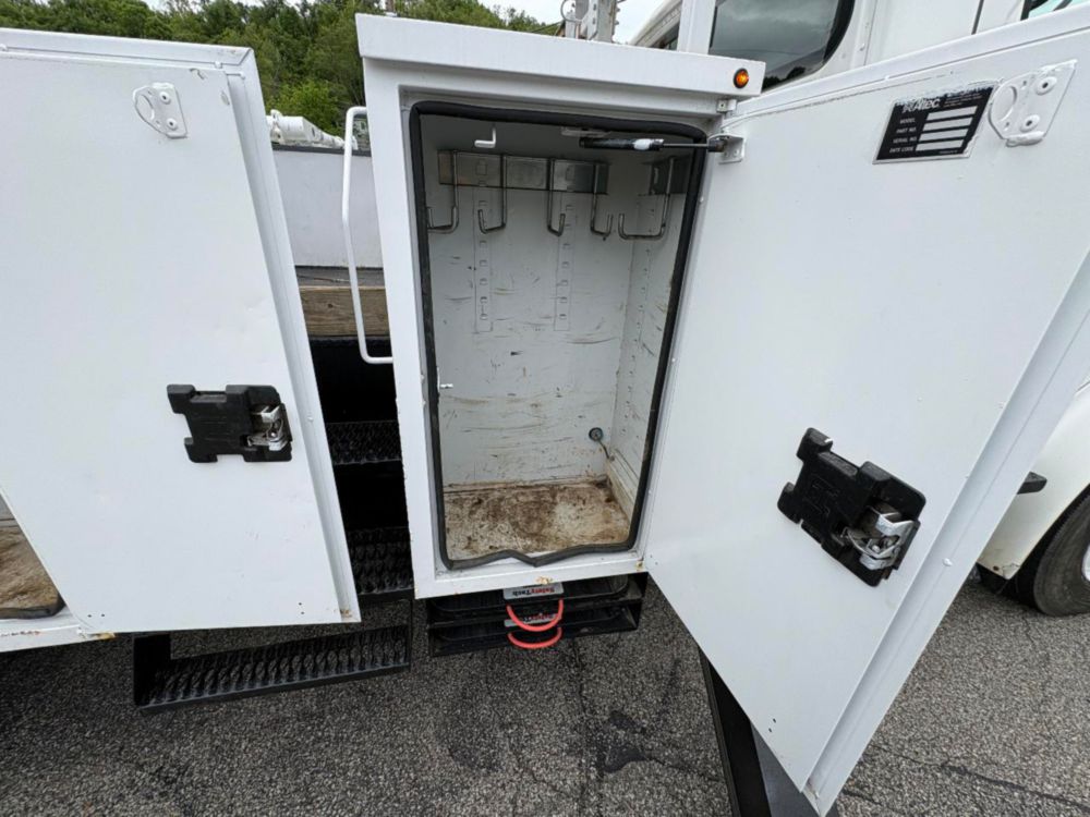 2017 Freightliner M2 Altec DC-47 T Digger Derrick Truck